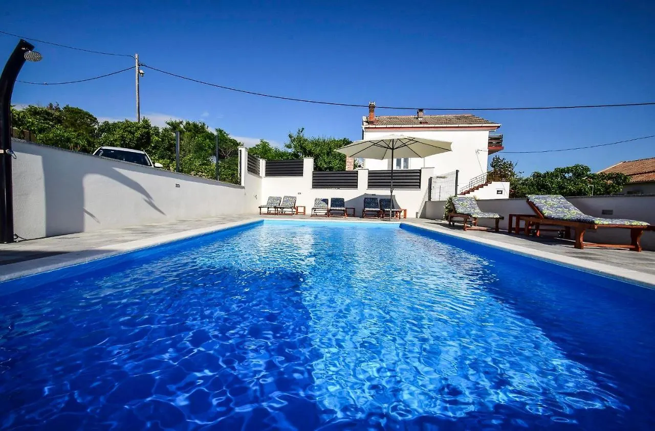 Apartments Jidra A3 1 Bedroom Apts Ražanac Gasthuis