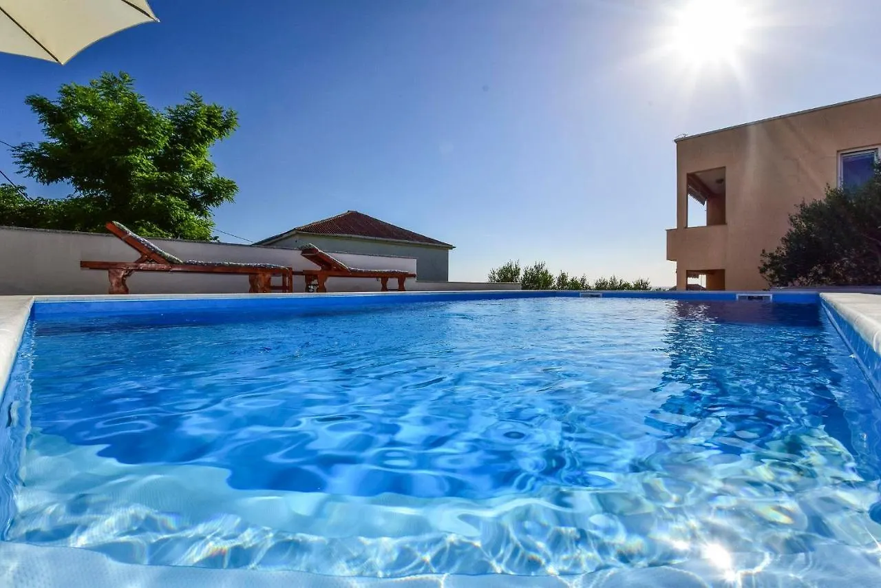Apartments Jidra A3 1 Bedroom Apts Ražanac